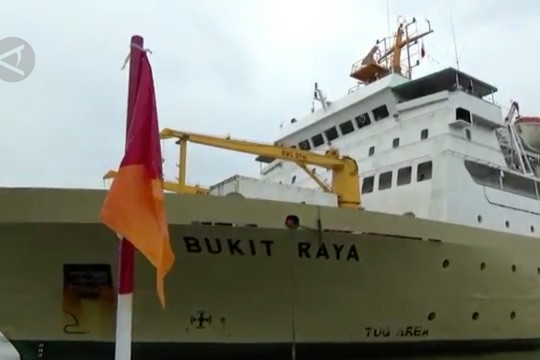 Kapal milik PT Pelni dijadikan tempat isoter Kota Medan