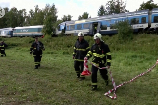 Tiga orang tewas dalam tabrakan kereta di Republik Ceko