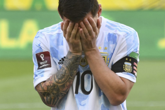 Messi kesal laga Argentina vs Brazil dihentikan gara-gara prokes