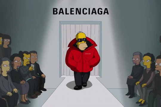 The Simpsons jadi model untuk Balenciaga