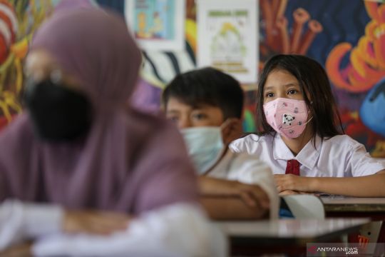 Pemerintah Kota Tangerang hentikan sementara pembelajaran tatap muka