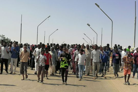 Pendukung oposisi Sudan tertembak gas air mata saat unjuk rasa