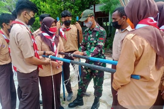 Satgas TNI latih kegiatan Pramuka di perbatasan RI-PNG