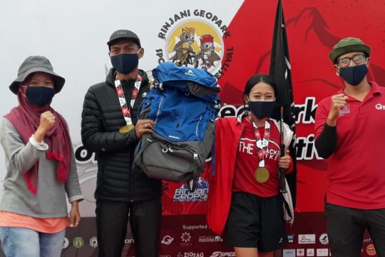 Tim Epen Bale pecahkan rekor daki Gunung Rinjani empat jam PP