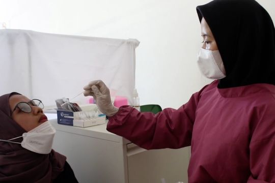 DAOP 3 Cirebon perpanjang jam operasional layanan test antigen