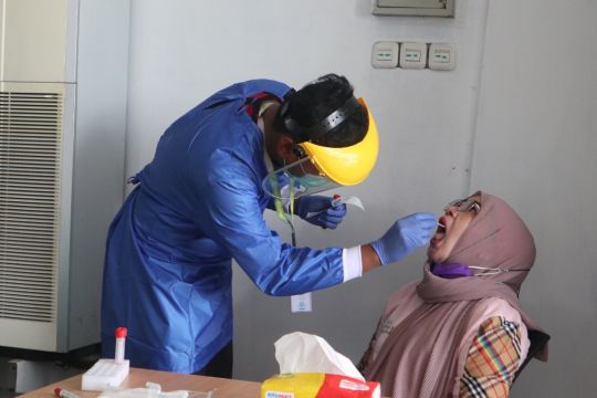 Tarif layanan tes PCR di Bandara Radin Inten Lampung Rp300 ribu