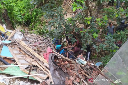 Longsor di Kabupaten Sukabumi kembali telan korban