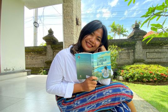 Buku Lejong ke Labuan Bajo ungkap kekayaan Labuan Bajo yang terpendam