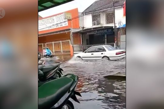 Koordinasi lintas daerah untuk tangani banjir di Bandung