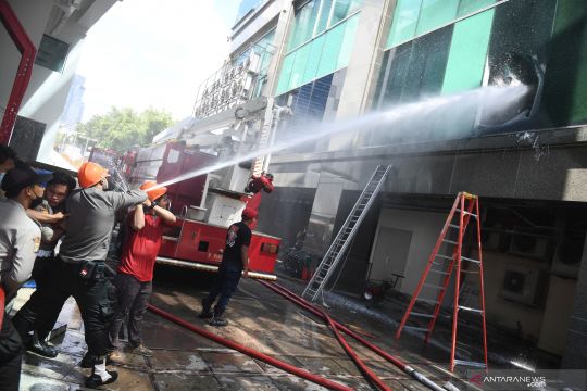 Registrasi IMEI sudah pulih setelah gangguan akibat kebakaran