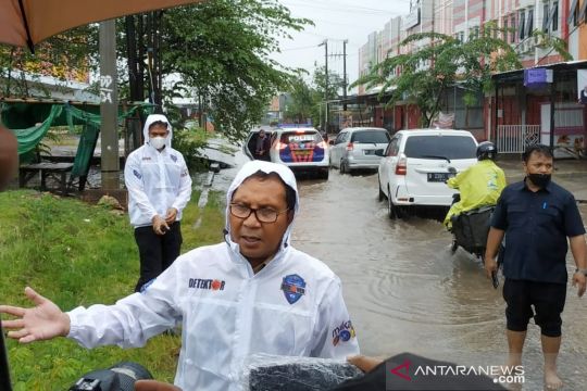 Wali kota pantau sejumlah wilayah langganan banjir