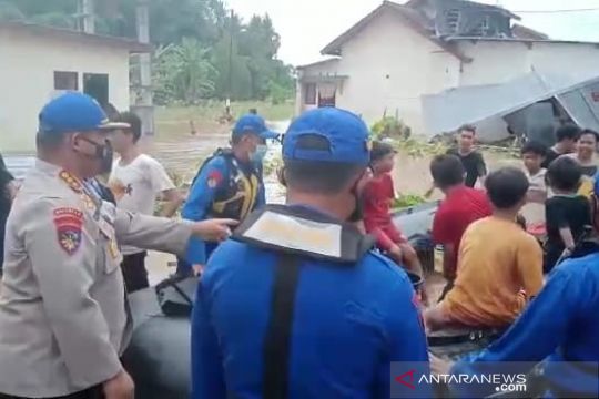 Polairudda NTB diterjunkan bantu evakuasi korban banjir Lombok Barat