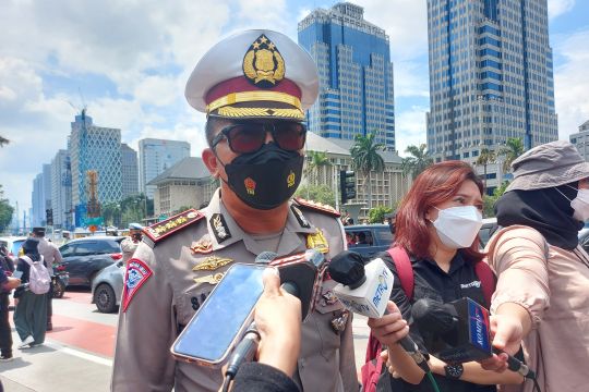 Aksi buruh, polisi tutup dua lajur Jalan Merdeka Selatan-Barat