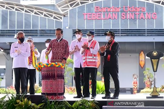 Presiden Jokowi resmikan Bandara Tebelian di Sintang Kalbar