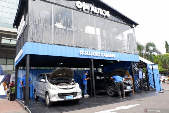 OLX Autos kembali ikut berpartisipasi di ajang GIIAS Surabaya