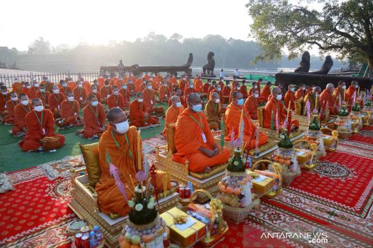 Upacara keagamaan menyambut "Angkor Thanksgiving" di Kamboja