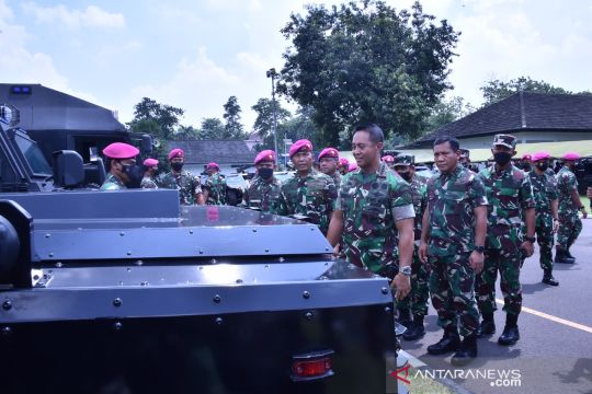 Panglima TNI kunjungi Korps Marinir