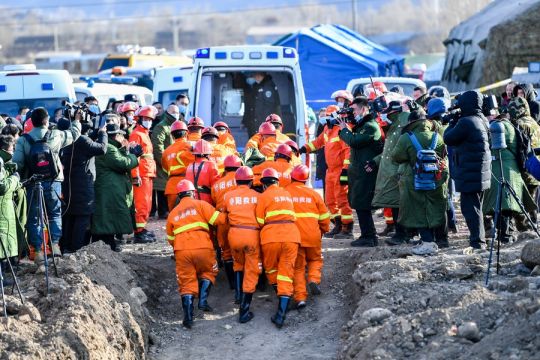 Dua tewas dan 20 selamat setelah banjir hantam tambang di China