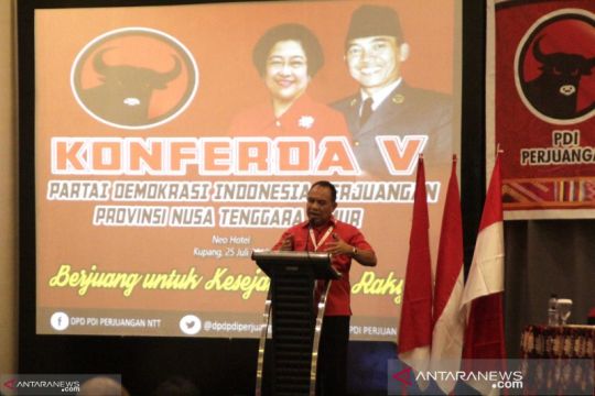 Megawati minta kader PDIP beri penghormatan terbaik buat Frans L Raya