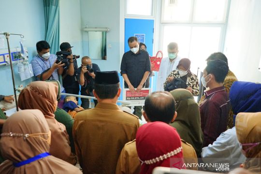 Mensos bantu bocah pengidap kanker tulang ganas di Aceh