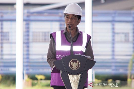 Presiden Jokowi resmikan pembangunan pabrik smelter di Konawe