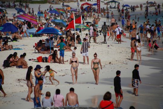 Dua warga Kanada tewas tertembak di resor Karibia Meksiko