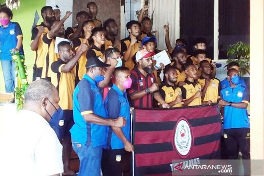 Sejarah mengawinkan emas sepakbola PON XX Papua