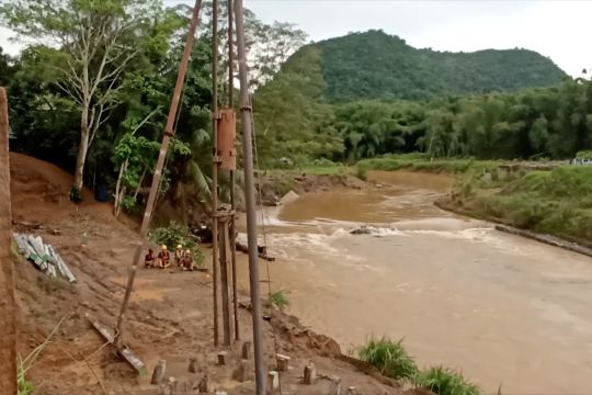 Cegah banjir, Wagub Kalsel minta 6 pintu air Sungai Benawa dibuka
