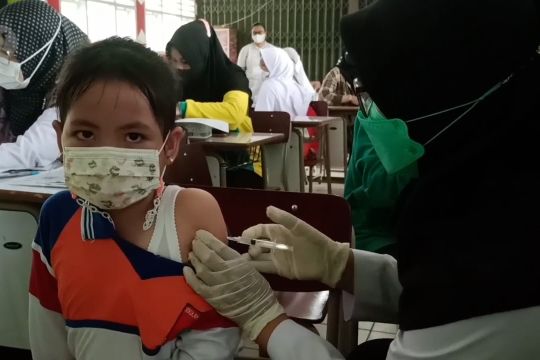 Vaksinasi anak dimulai, Dinkes Pangkalpinang targetkan 25.900 siswa