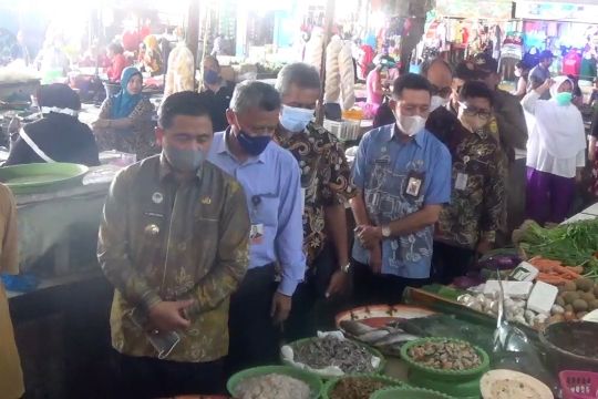Wali Kota Banjarmasin pantau harga sembako jelang Natal