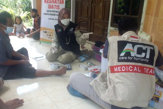 ACT terjunkan tujuh tenaga medis bantu korban APG Semeru
