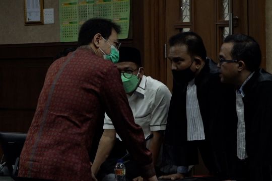 Azis Syamsuddin didakwa suap Rp3,6 M kepada penyidik KPK