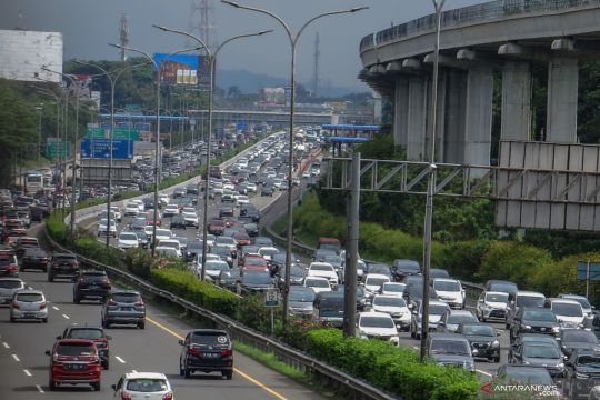 Kendaraan keluar Jakarta via tol rata-rata meningkat 2,7 persen