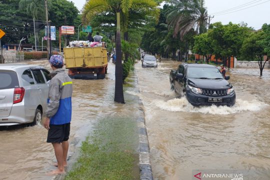 Hadapi peningkatan hujan, Pemkot Palembang siagakan satgas banjir