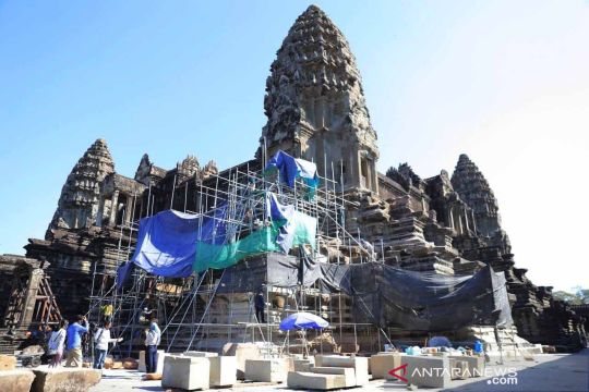 Pemerintah Kamboja lakukan pemugaran menara tengah Angkor Wat