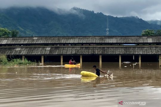 Pemprov Papua buka dapur umum bagi korban banjir di Jayapura