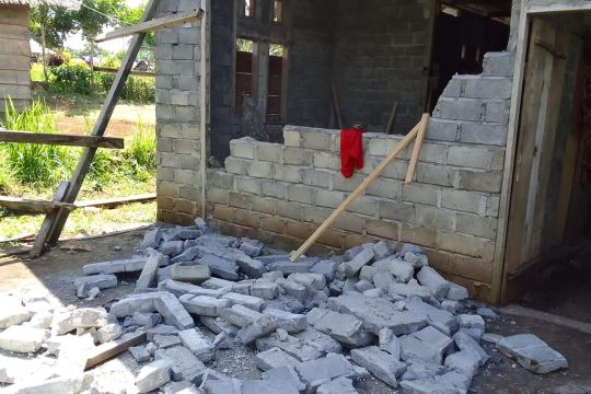 198 rumah dan fasilitas umum di Halmahera Utara dilaporkan rusak