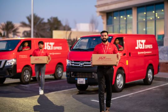 J&T Express ekspansi ke UEA dan Arab Saudi