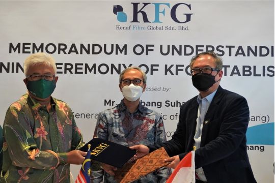 Malaysia dan Indonesia kerja sama kembangkan tanaman kenaf