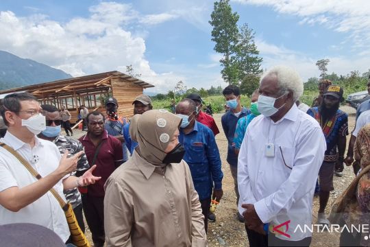 Mensos : Rumah sehat korban banjir Sentani diserahkan 17 Agustus