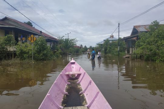 Banjir di Kapuas Hulu mulai meluas merendam empat kecamatan