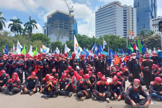 Ribuan buruh se-Jabodetabek siap gelar aksi tolak Omnibus Law di DPR