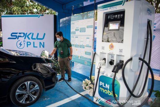PLN tambah SPKLU Palembang jamin kebutuhan pengguna kendaraan listrik