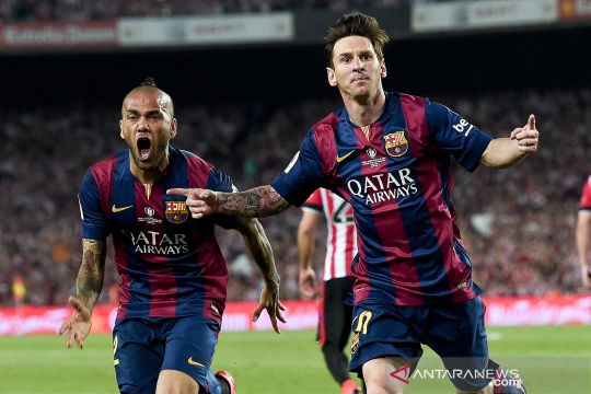 Dani Alves ingin lihat Lionel Messi kembali dan pensiun di Barcelona
