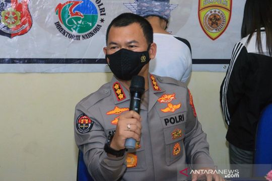 Polisi tangkap dokter palsu layani perawatan kecantikan di Padang