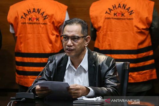 KPK amankan sejumlah uang dalam OTT di Pengadilan Negeri Surabaya