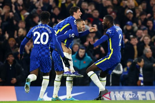 Chelsea paksa Tottenham derita kekalahan perdana era Conte