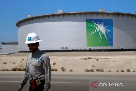Arab Saudi akan menaikkan harga minyak mentah untuk Asia pada Maret
