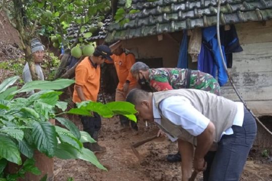 Tiga desa di kabupaten Kudus dilanda bencana tanah longsor