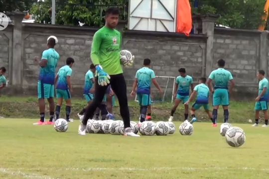 Kalah beruntun, Persib atur strategi lawan Borneo FC